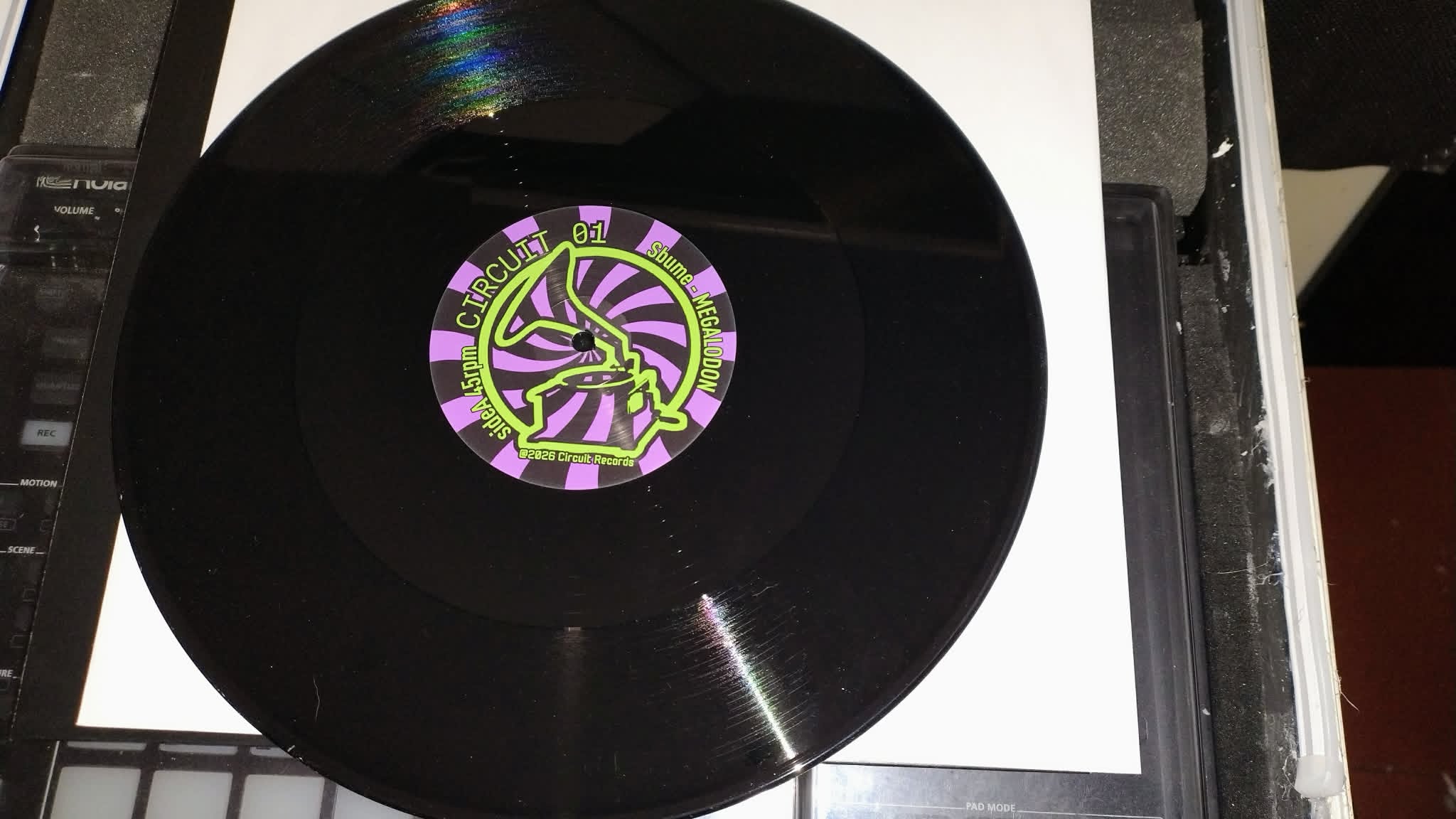 CIRCUIT 01 vinyl record